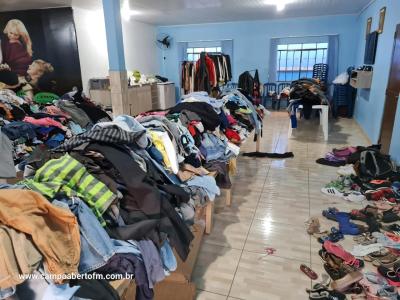 Grande Promoção no Bazar do Cemic: Roupas e Calçados por Apenas 1 Real